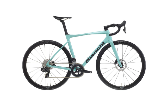 Bianchi Specialissima comp 105 di2 12sp 4950 € Culture Vélo